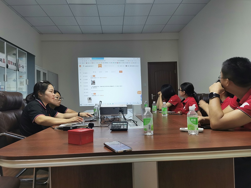 精品水蜜桃无码国产精品黄包装